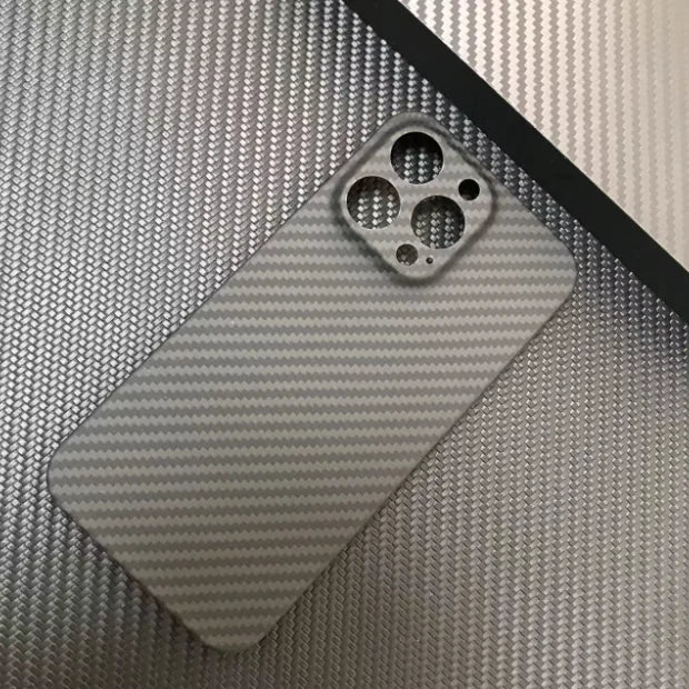 Low MOQ 1pcs Slim and Lightweight Aramid Carbon Fiber case for for iPhone 14 Cover Phone case Twill Carbon Fiber and Metal Frame